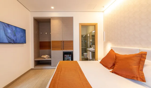 غرفة قياسية بسريرين منفصلين، Hotel Aurora 3/4