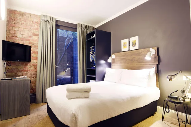 غرفة بسرير كوين، Best Western Melbourne City 2/3