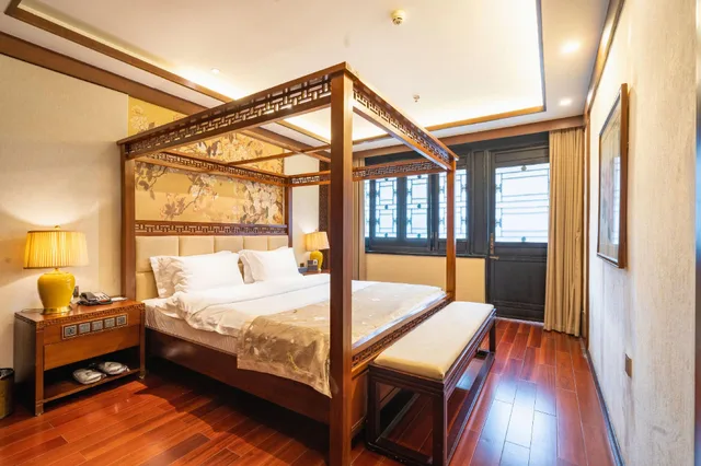 Yuan and Yuan, Suite, Balcony، Chengdu Buddhazen Hotel 1/3