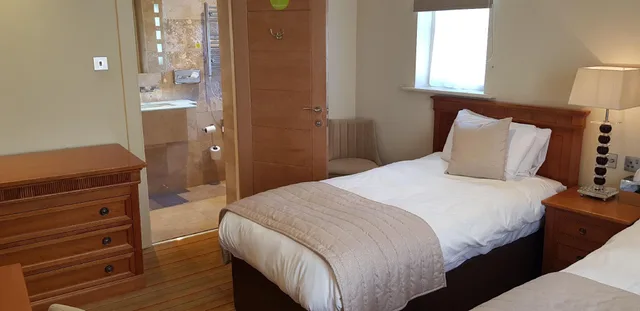 جناح عائلي بسرير مزدوج، The Prom Hotel 2/3