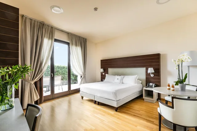 غرفة ديلوكس بسرير كوين، Palazzo Di Varignana Resort Spa 1/2