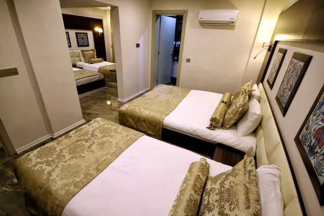 غرفة بسريرين منفصلين، Venus Suite Hotel 2/4