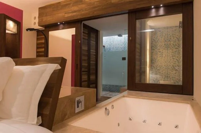 Swim Up, 2 Queen Beds, Garden View, Hotel Xcaret Mexico 8/10