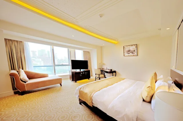 غرفة بزنس بسرير كينج، Paramount Gallery Hotel Shanghai 1/7