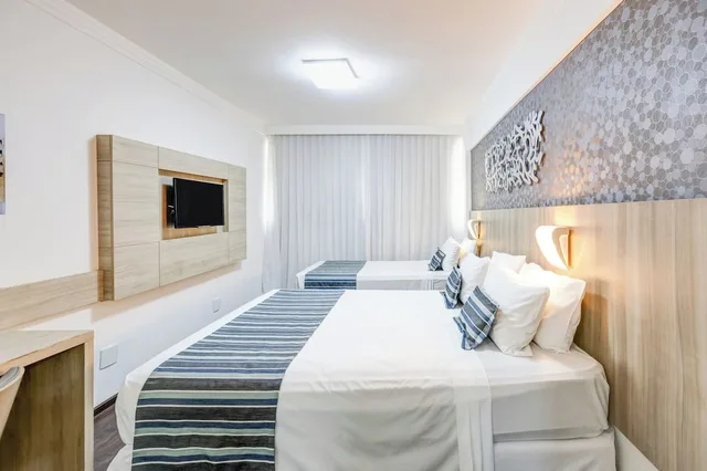 غرفة ديلوكس ثلاثية بسرير كوين وسرير فردي، Allia Gran Hotel Pampulha Suites 2/10