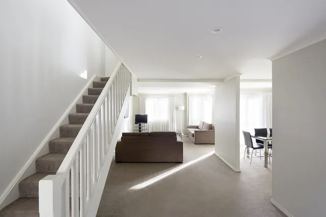 Pinnacle Apartments, Canberra 5/43