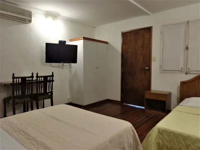 Basic, Triple, 1 Double and 1 Single Bed, Hotel Casablanca 7/10