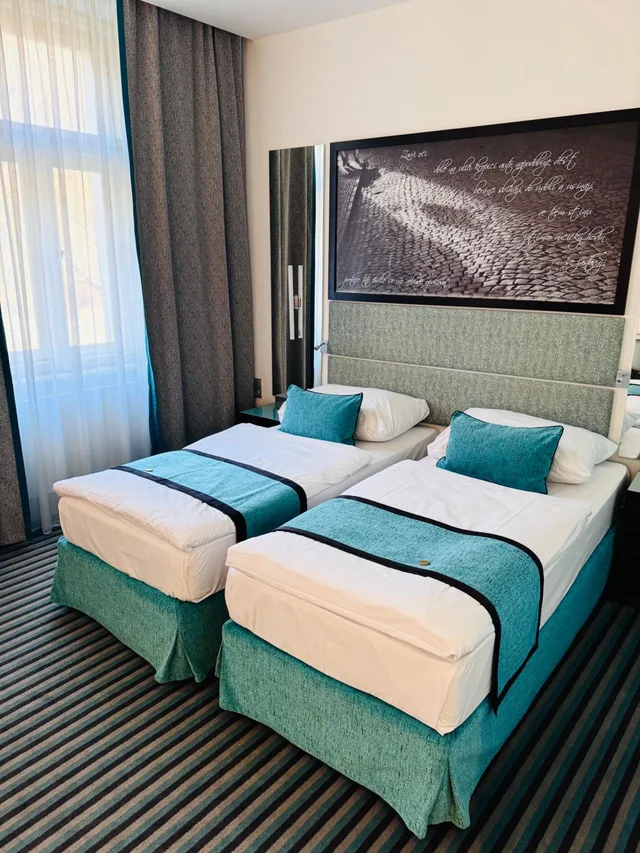 غرفة بسرير كينج، Red And Blue Design Hotel Prague 3/10