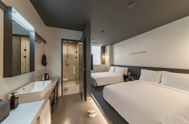 Super, Twin Beds، Hotel Cappuccino 2/2