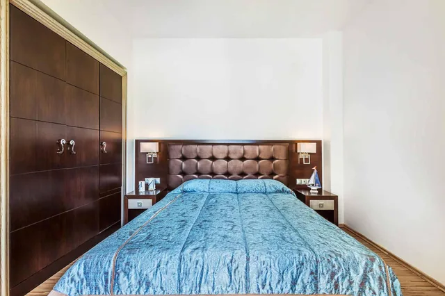 جناح عائلي، Elinotel Apolamare 3/7
