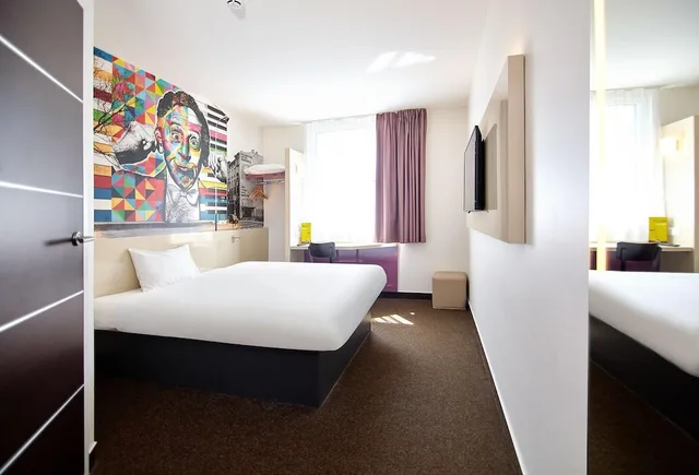 Standard, Double Bed, B&b Hotel Lodz Centrum 2/10
