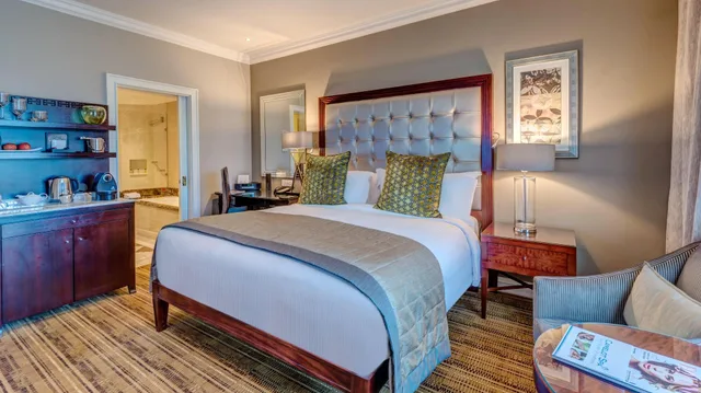 غرفة تنفيذية، Intercontinental Johannesburg O R Tambo Airport 1/1