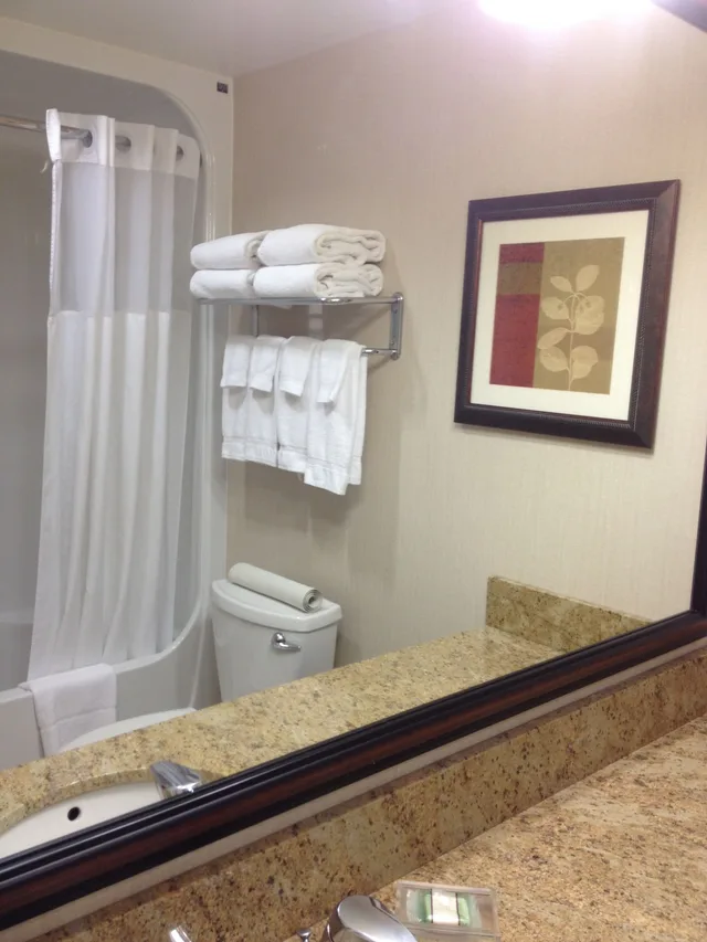 جناح بسريرين كوين بغرفة نوم واحدة، Country Inn & Suites by Radisson, Calgary-Northeast 1/1