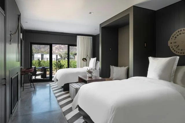 Vineyard, 2 Double Beds, Accessible، Four Seasons Resort and Residences Napa Valley 1/2