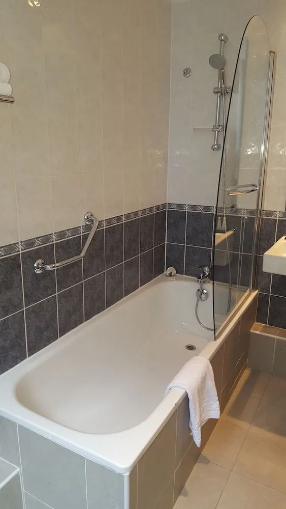 غرفة سوبيريور بسرير مزدوج، Hotel Saint Cyr Etoile 5/5
