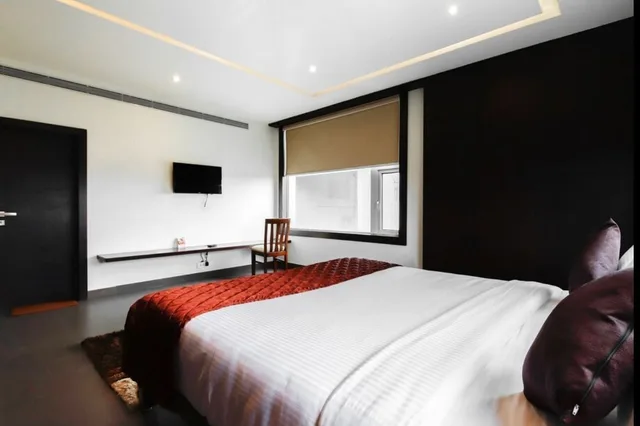غرفة بزنس بسرير كوين، Clover A Rivido Hotel 4/5
