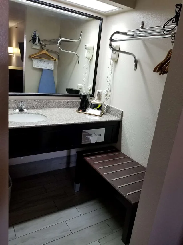 غرفة بسرير كينج، SureStay By Best Western Terrell 10/10