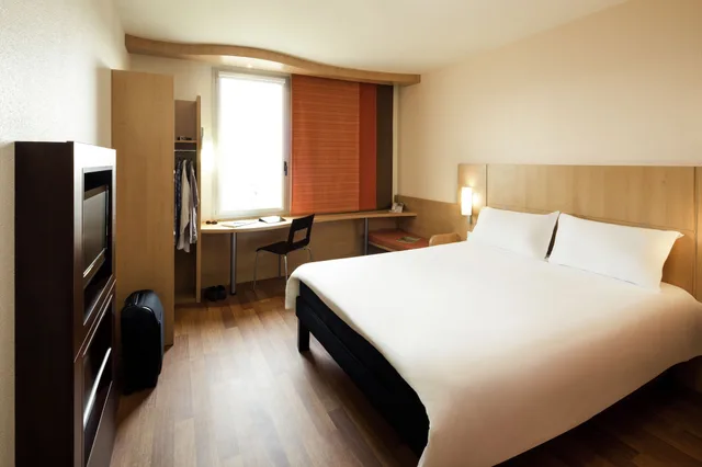 غرفة قياسية بسرير مزدوج، ibis Lisboa Alfragide 5/10