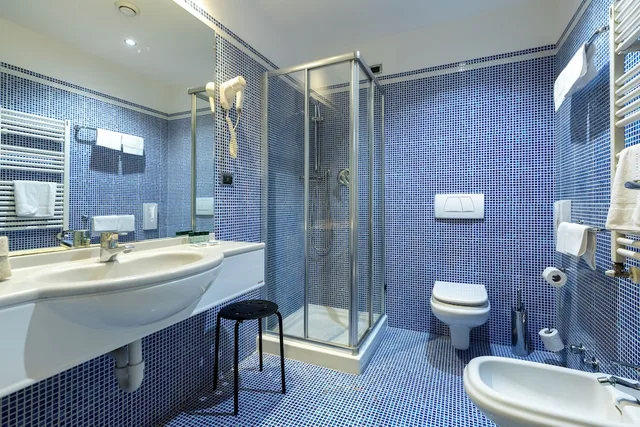 غرفة رباعية بسريرين منفصلين، Aston Hotel 4/4