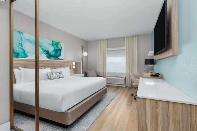 غرفة بسرير كينج، Wyndham Garden Anna 2/8