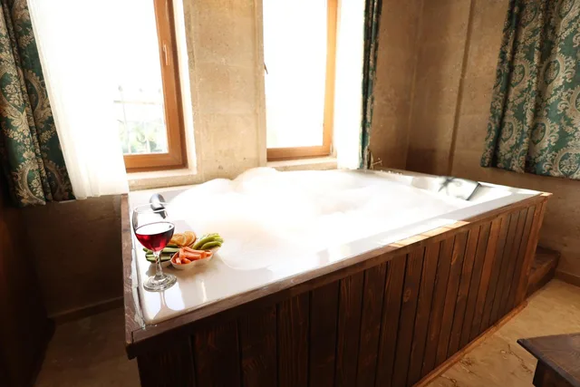 جناح بسرير كوين، Cappadocia View Hotel 3/6