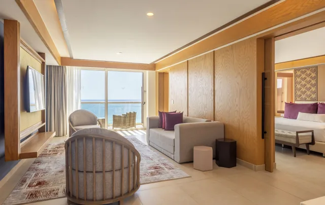 1 Bedroom, Diamond Club, Presidential, Luxury, Suite, King Bed, Ocean Front, Sofa, Royalton Splash Riviera Cancun, An Autograph Collection All-Inclusive Resort 2/7