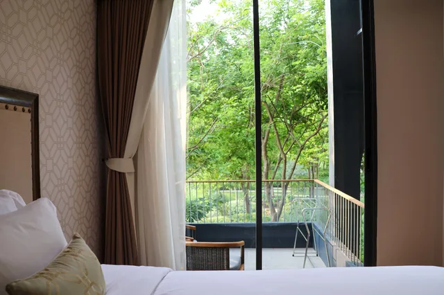غرفة ديلوكس بسرير كينج، Hotel Labaris Khao Yai 2/5
