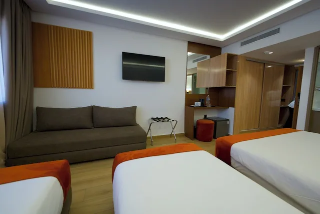 Superior, Quadruple, Twin Beds, Queen Bed, Garden View, Sofa, Argana Hotel 3/3