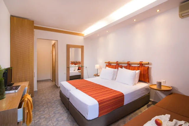 غرفة بسرير مزدوج بإطلالة على الحديقة، Alexandros Palace Hotel and Suites 5/10