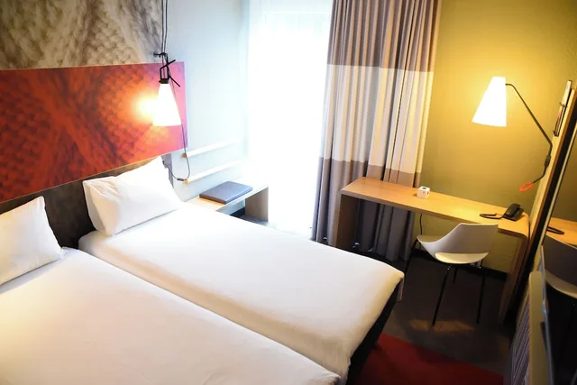 غرفة قياسية بسريرين منفصلين، Ibis Aachen Marschiertor Aix-La-Chapelle 3/7