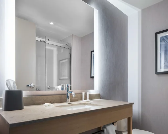 غرفة بسريرين كوين مع أريكة في طابق مرتفع، Hyatt Place Allentown / Lehigh Valley 2/2