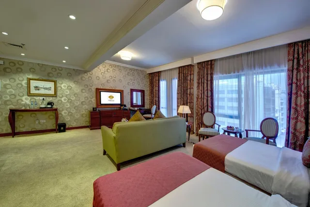 غرفة تنفيذية بسرير مزدوج، Donatello Hotel Al Barsha Dubai 5/9