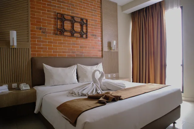 غرفة سوبيريور بسرير كينج، Lynn Hotel Mojokerto 2/3