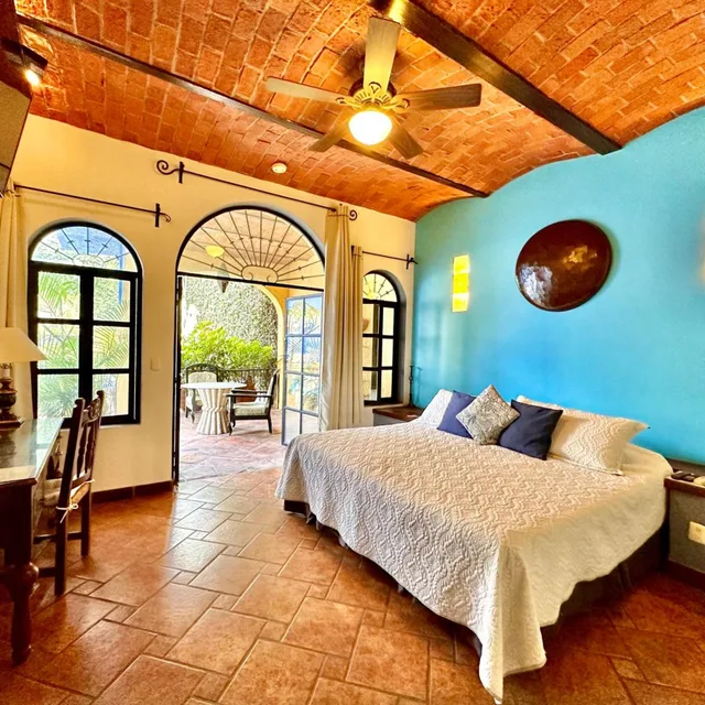 جناح جونيور، La Villa Del Ensueno 5/10