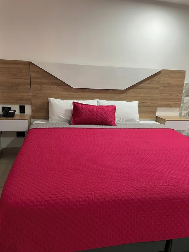 غرفة ديلوكس بسرير كوين بجاكوزي، Ofix Hotel 10/10