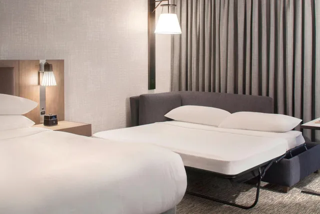 جناح ديلوكس، Dallas Marriott Downtown 4/5