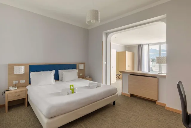 جناح جونيور بسرير كوين مع أريكة، B&B Hotel Park Hotel Suisse Santa Margherita Ligure 1/6