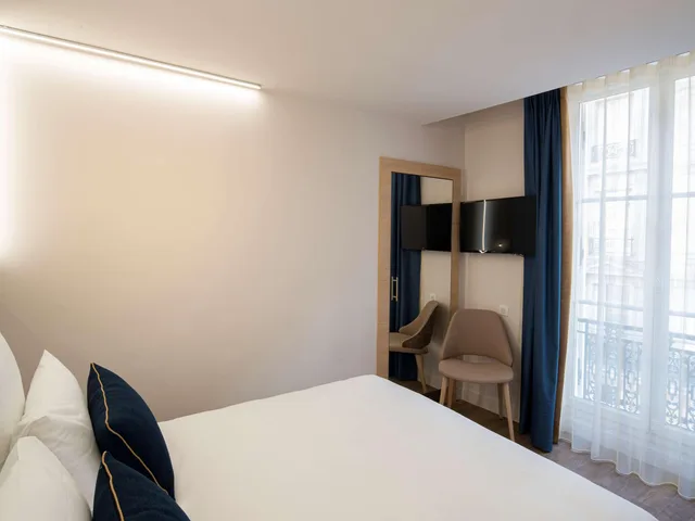 غرفة قياسية ثلاثية، Mercure Paris Opera Lafayette 1/8