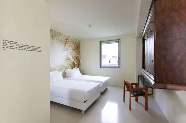 غرفة قياسية ثلاثية كبيرة بسرير كينج وسرير فردي، Aiden by Best Western JHD Dunant Hotel 10/10