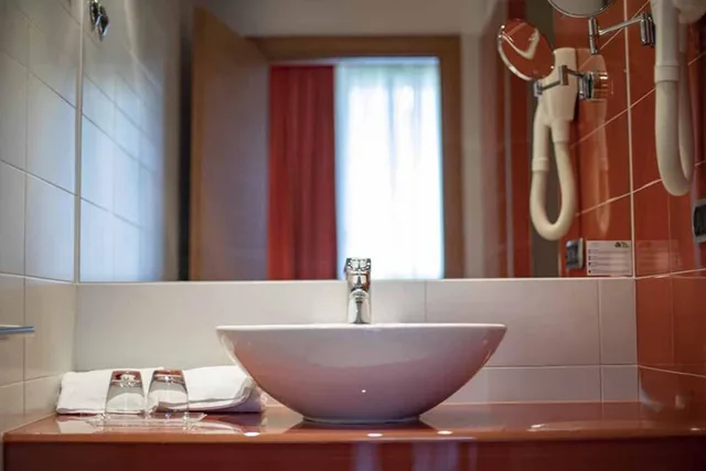 غرفة مزدوجة سوبيريور، B&B HOTEL Reggio Emilia 5/5