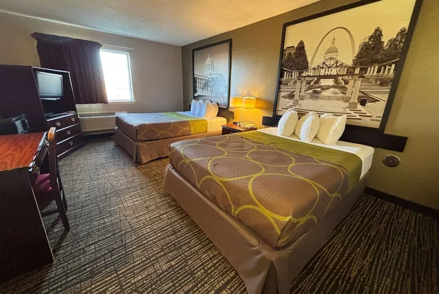 غرفة بسريرين كوين لذوي الإعاقة، Super 8 By Wyndham Jerseyville IL 2/6