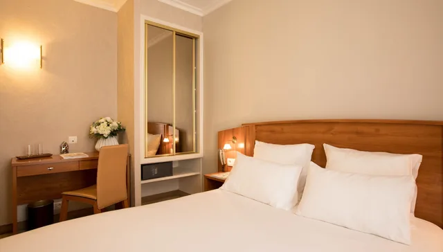 غرفة سوبيريور بسرير مزدوج، Elysees Opera Hotel 3/7