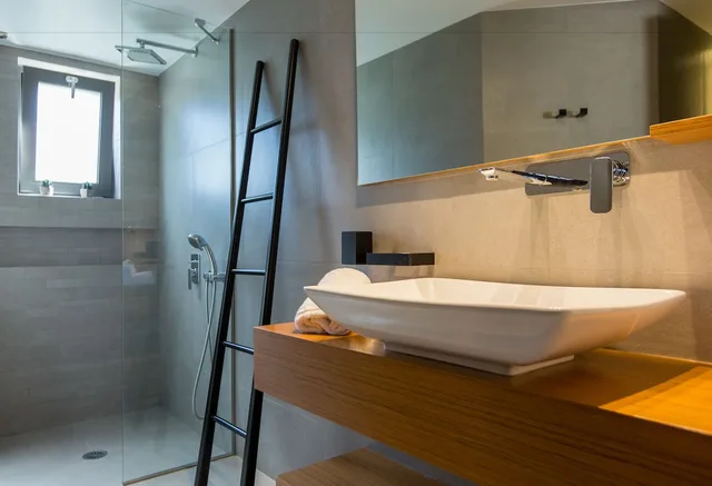 شقة ديلوكس بسرير مزدوج وسريرين منفصلين بجاكوزي، Anthemion Suites And Villas 5/5