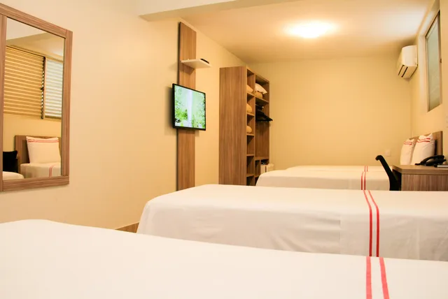 غرفة ديلوكس رباعية، Rio Vermelho Hotel 4/6