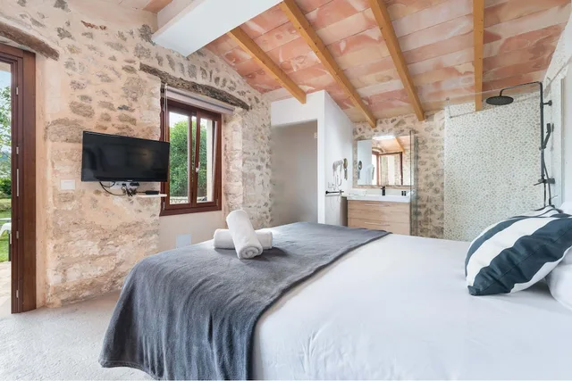 Superior, Double Bed, Garden View, Pool Side، Hotel Turixant 2/7