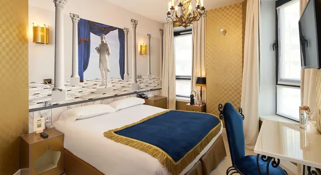Deluxe, Double Bed, VICE VERSA 3/8
