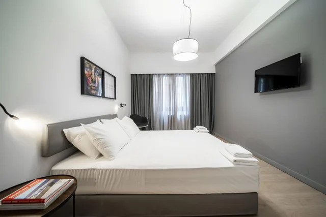 شقة فاخرة بشرفة بغرفتي نوم، Heritage Boutique Apartments 7/10