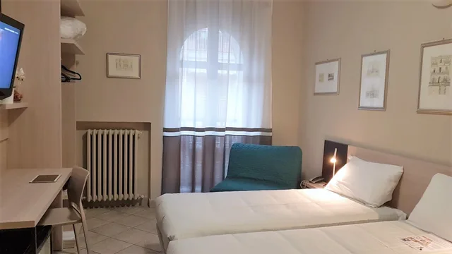 غرفة قياسية بسريرين منفصلين، Hotel Gran Torino 2/5