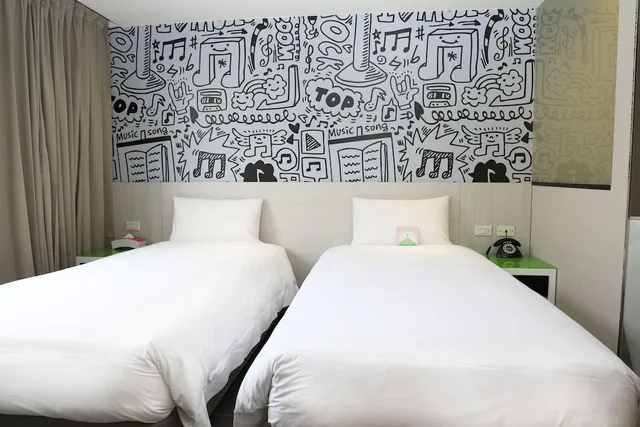 غرفة سوبيريور بسريرين منفصلين، Wholesome Hotel 5/10