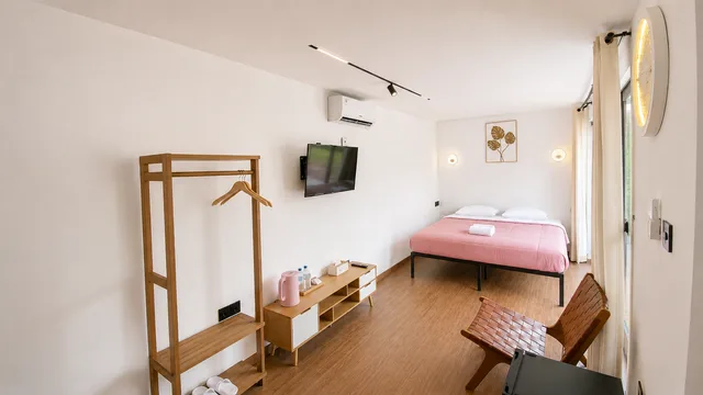 Glamping, King Bed، Allisa Resort Hotel 2/2